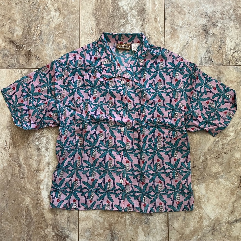 Patagonia palm tree Air conditioned Button up
